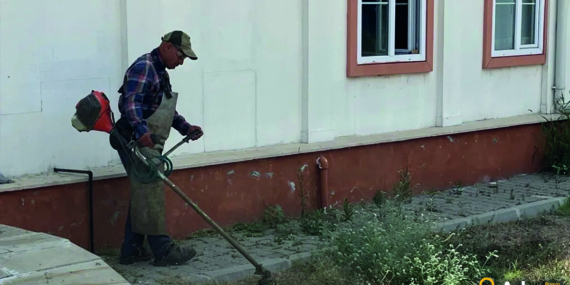 “Karataş Belediyesi Okulları Baştan Aşağı Temizliyor”
