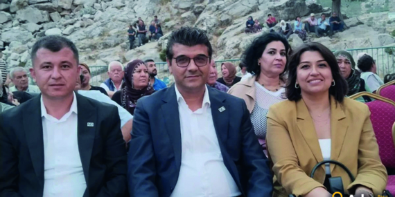 Anahtar Parti’den Dev Konser: Binlerce Kişi Tek Yürek Oldu