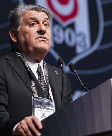 besiktas-baskani-adali-25-oyuncuyla-yollarimizi-ayirdik-yeni-sezona-haziriz-1.jpg