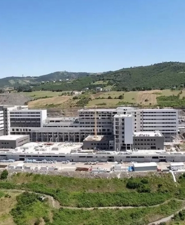 samsun-sehir-hastanesi-hasta-kabulune-basliyor.jpg