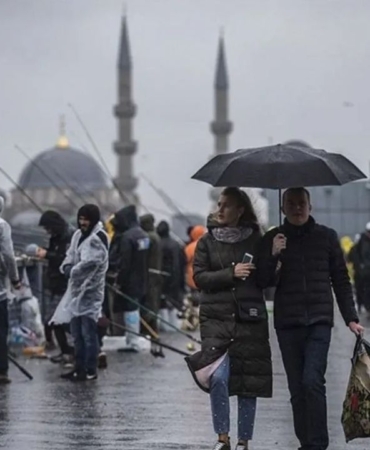 sicakliklar-dusuyor-yagisli-hava-geri-donuyor.jpg