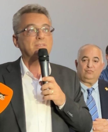ceza-sahasi-izolasyonlara-karsi-mesaleyi-yakti.jpg