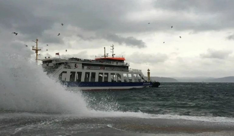 olumsuz-hava-deniz-ulasimini-vurdu-ido-ve-budoda-iptaller.jpg