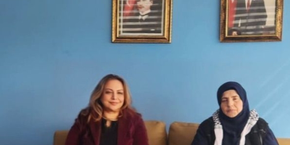 Ünlü Yazar Emine Şenlikoğlu Reşan Arlıer’in Konuğu Oldu