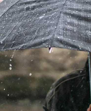 meteoroloji-uyaridi-saganak-yogun-kar-ve-toz-tasinimi-geliyor-8f660567-3d93-49c9-8c1b-6c19e60b39ed.webp.webp.webp