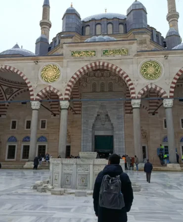 selimiye-cami-ibadete-acildi-2-1771508915.webp.webp.webp