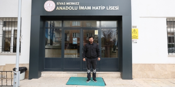 69dfa0c5cb64e_01605cca5e564691bfc9da8962643b3a