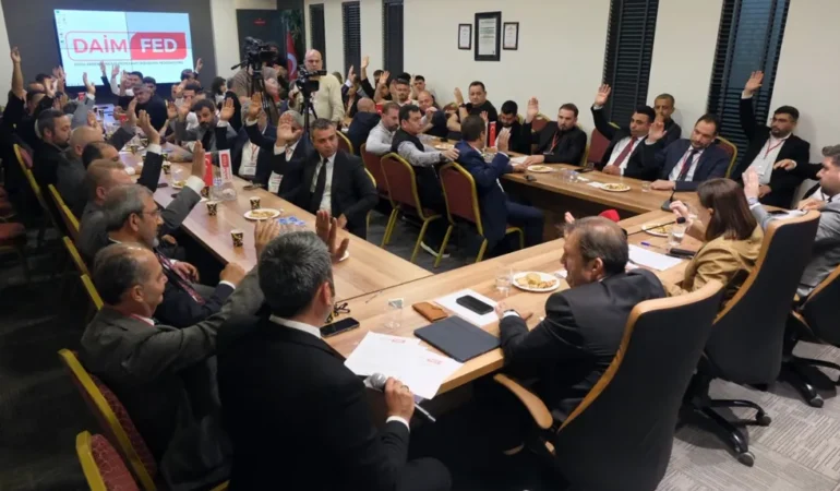 Baskan-Mustafa-Karslioglu-Guven-Tazeledi.webp.webp