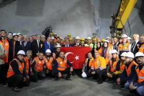 camlihemsin-tuneli-aciliyor-aydere-ulasim-20-dakika-106a82c6ea54963.webp.webp.webp