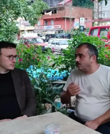 kuzgun-koyune-kaymakam-kaldirimdan-gecmis-olsun-ziyareti-106a84641fb7327.webp.webp.webp